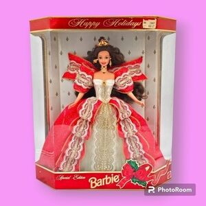 Barbie Happy Holidays Doll Special Edition 10th Aniversary Hallmark